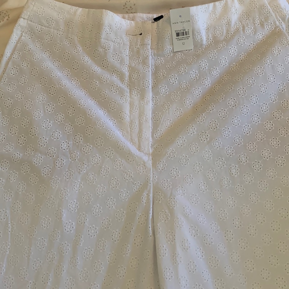 Wide Leg Crop-High Rise. Size 12. - Picture 1 of 3